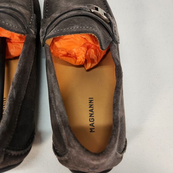 Magnanni Classic Slip On Suede Driving Dress Loafers Grey Men's Size 8.5M NWOT - Picture 12 of 13